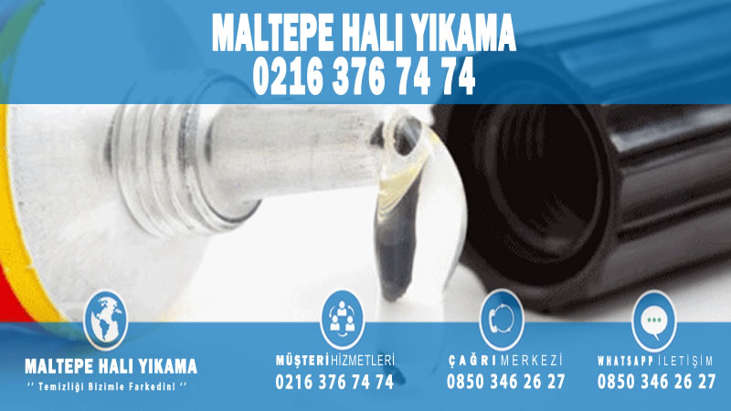 Japon Yapıştırıcısı Lekesi Nasıl Çıkarılır?